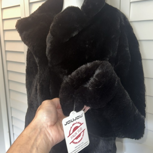 NWT JOUJOU BLACK FAUX FUR WOMEN JACKET / COAT - Picture 6 of 15